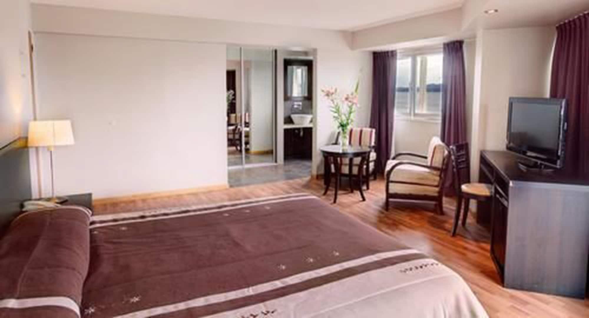 Hotel Alt Interlaken San Carlos de Bariloche Dış mekan fotoğraf